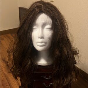 Luxurious Dark Brown Wavy Hair Wig